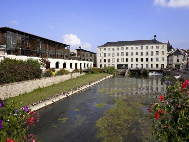 Pierre & Vacances Le Moulin Des Cordeliers Лош Экстерьер фото